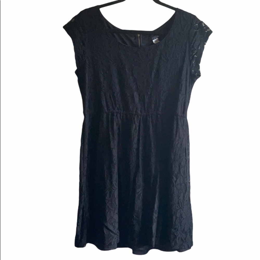 Black Lace Short Sleeve Dress